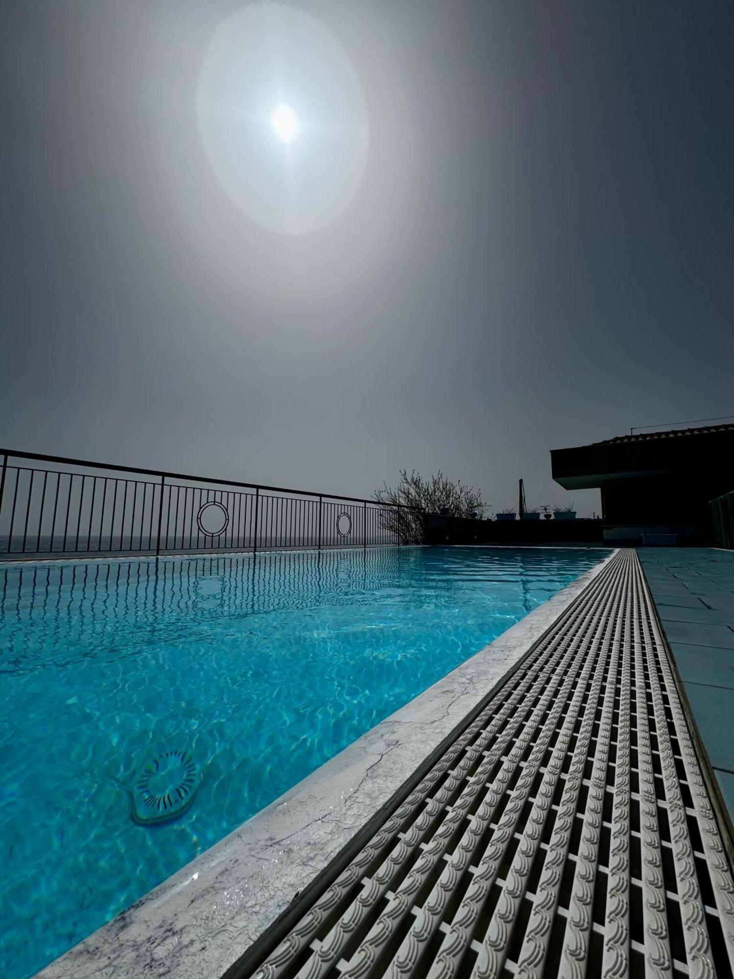 Aurora View Resort 马斯卡利 外观 照片